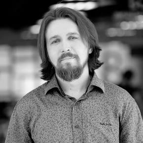 Андрей Комиссаров